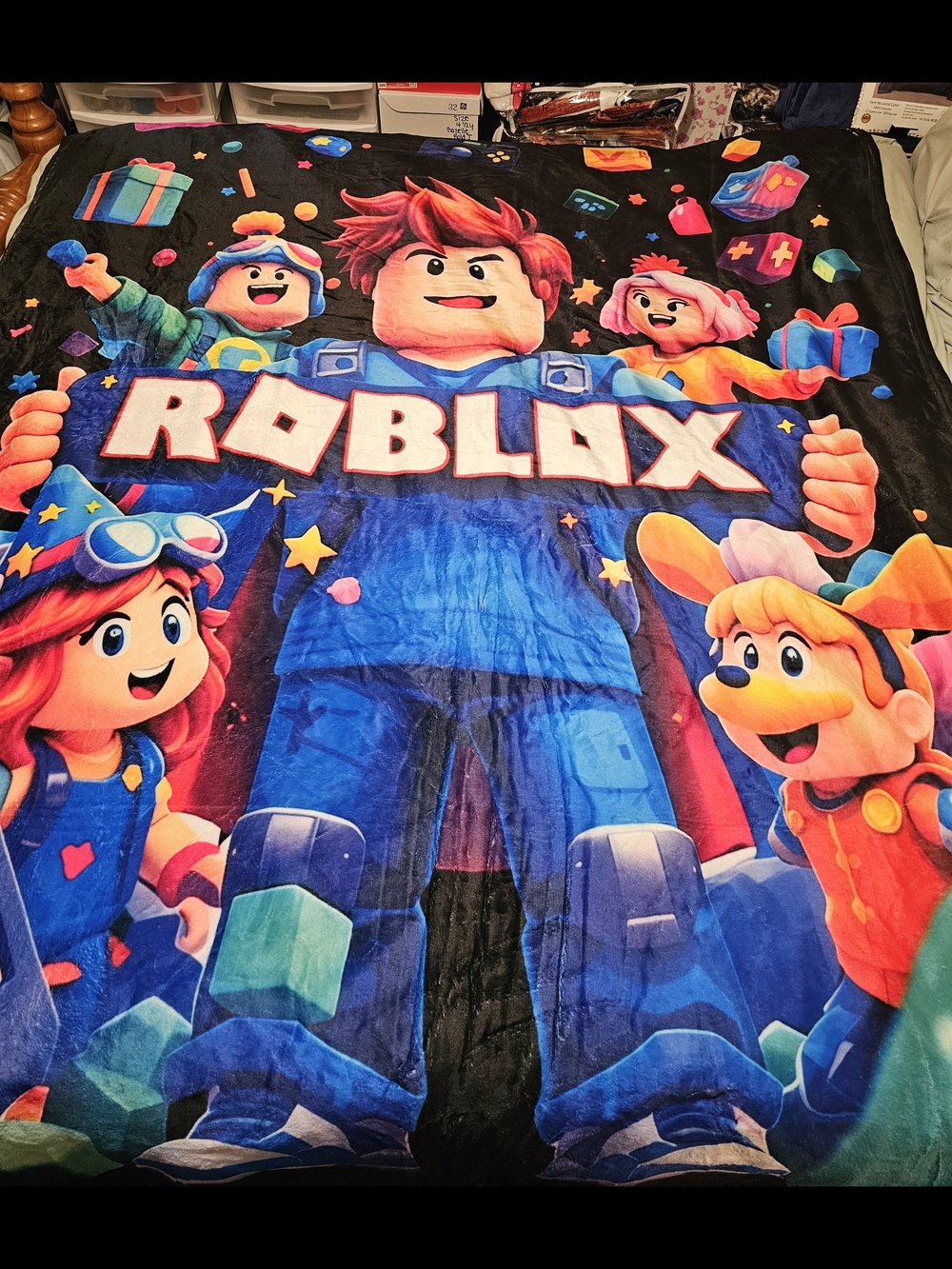 Plush Throw Blanket - Colorful Blue Design